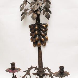 Candelabro mural de forja artística en forma de parra