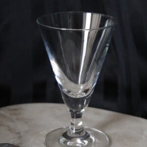Copa cónica para aperitivos o licores