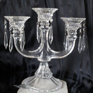 Candelabro de cristal tallado con colgantes – 3 brazos